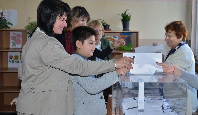 Камелия Трифонова: Гласувам за едно добро и ефективно управление на общината